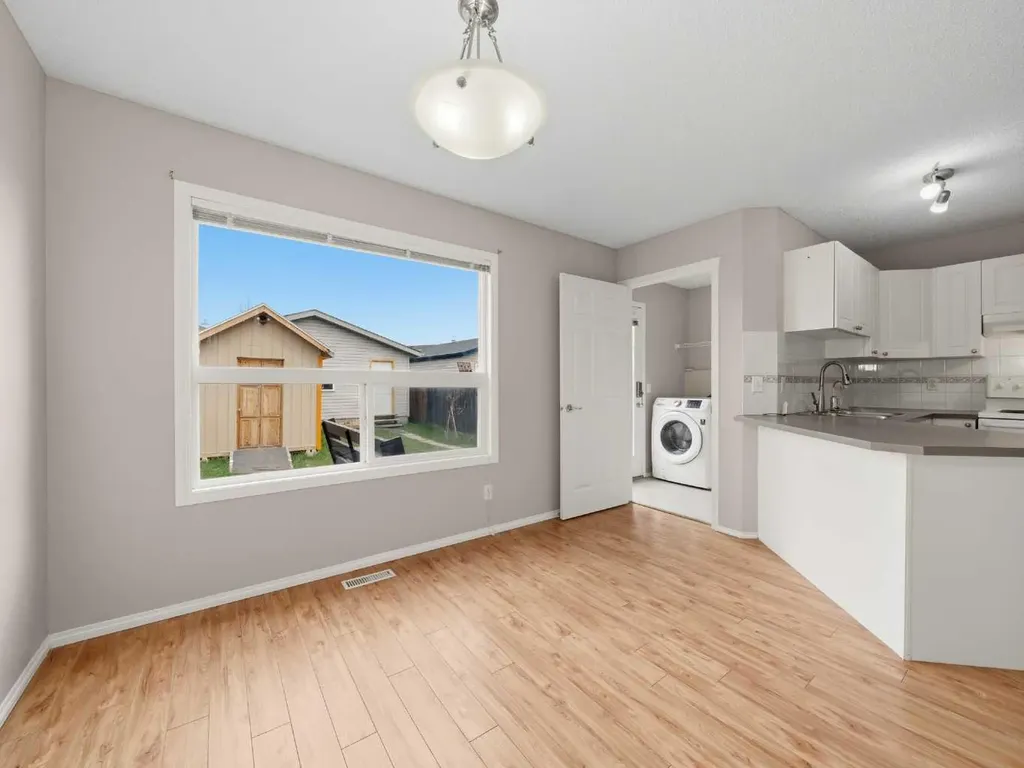 128 Taradale Drive NE Calgary AB T3J 5A9