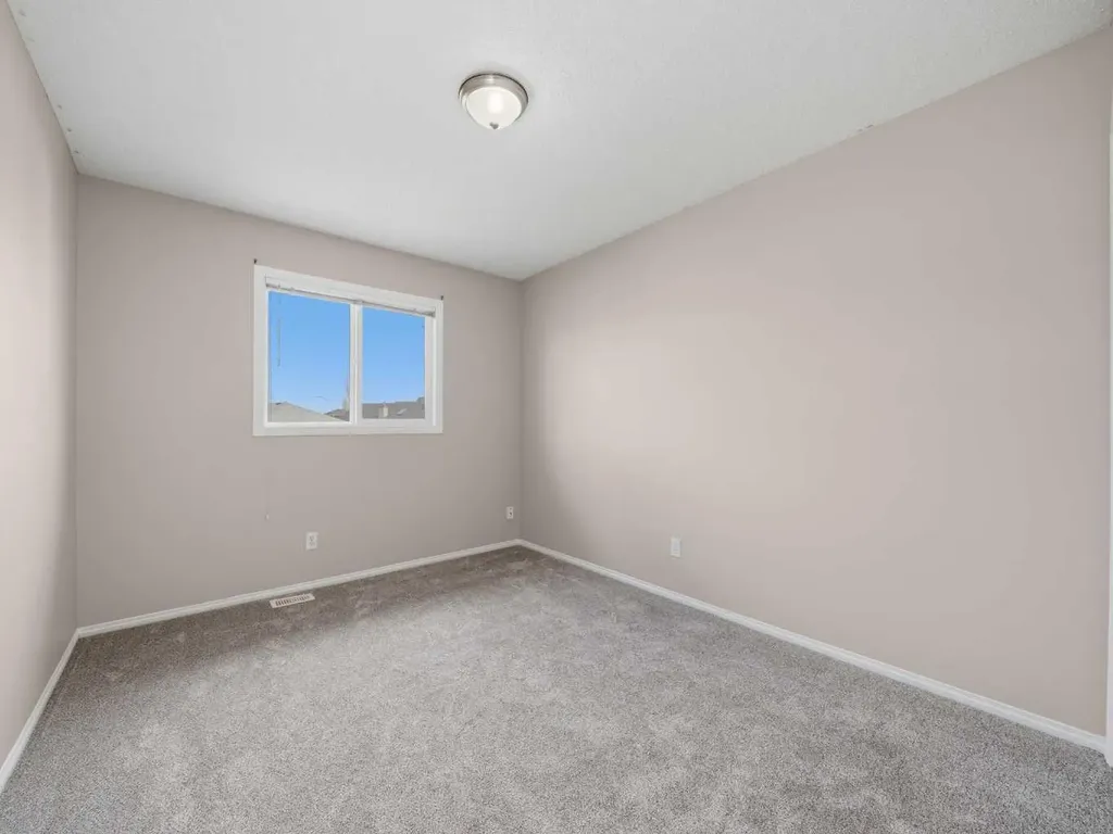 128 Taradale Drive NE Calgary AB T3J 5A9
