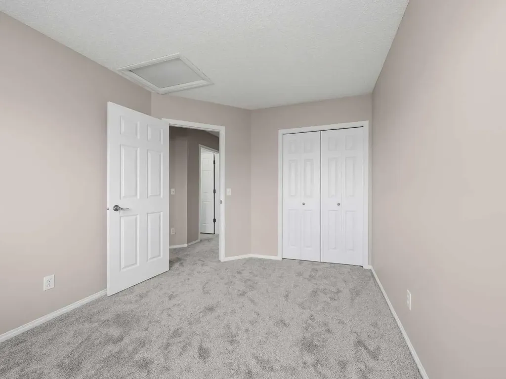 128 Taradale Drive NE Calgary AB T3J 5A9