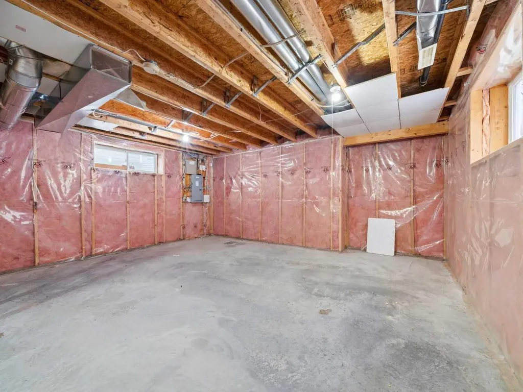128 Taradale Drive NE Calgary AB T3J 5A9
