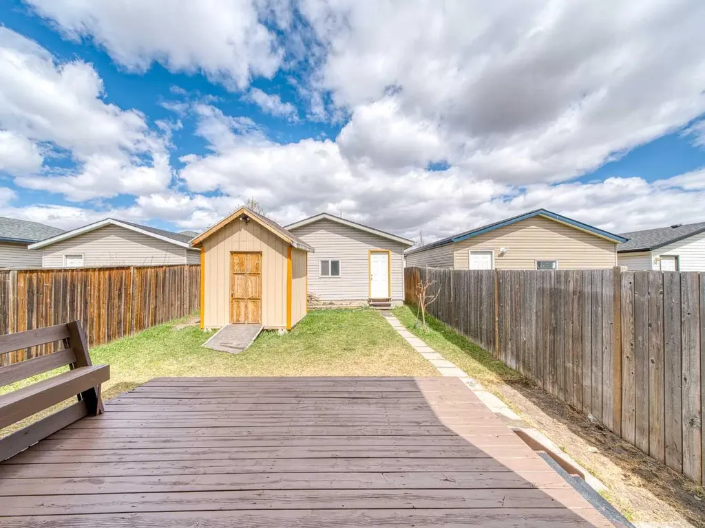 128 Taradale Drive NE Calgary AB T3J 5A9