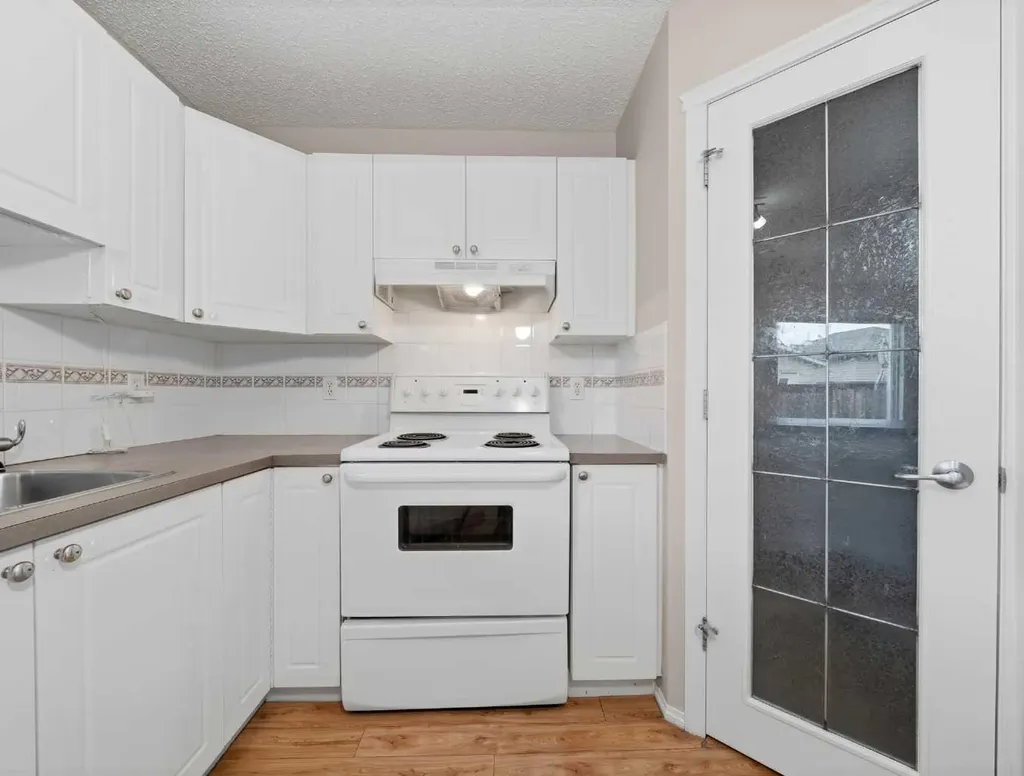 128 Taradale Drive NE Calgary AB T3J 5A9