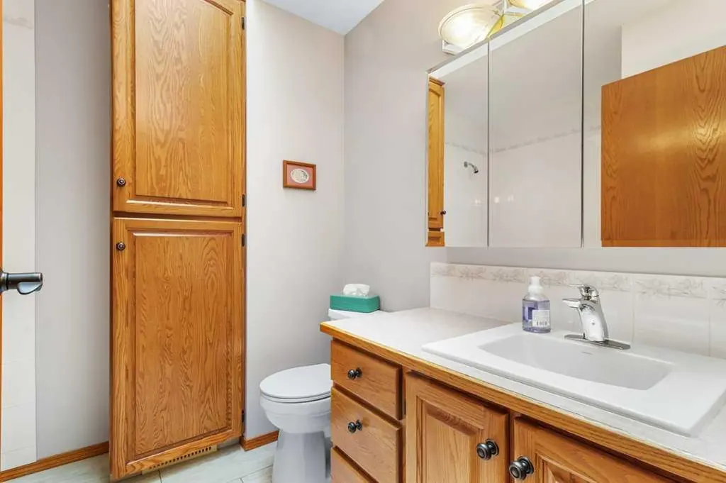 1271 Township Road 392 Rural Red Deer County AB T4S 1R7