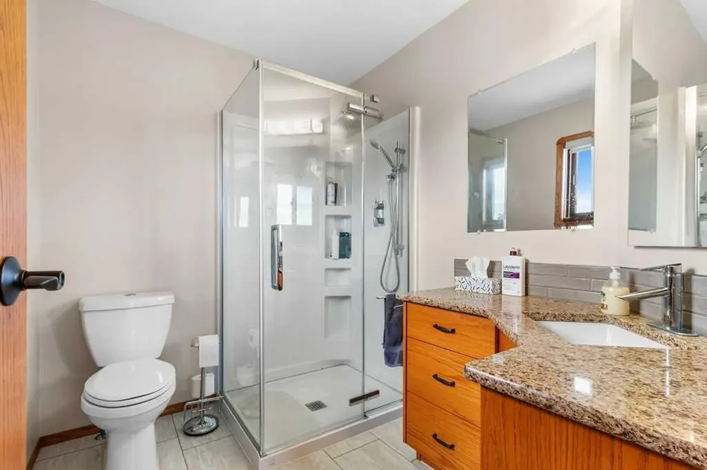 1271 Township Road 392 Rural Red Deer County AB T4S 1R7