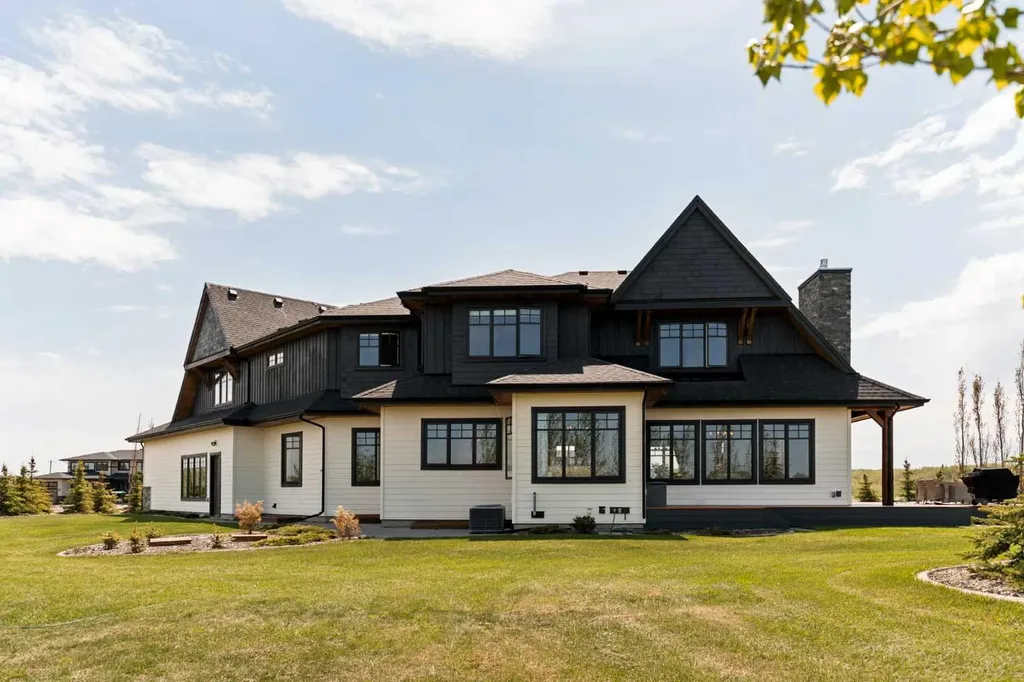14 Silverhorn Park Rural Rocky View County AB T3R0X3