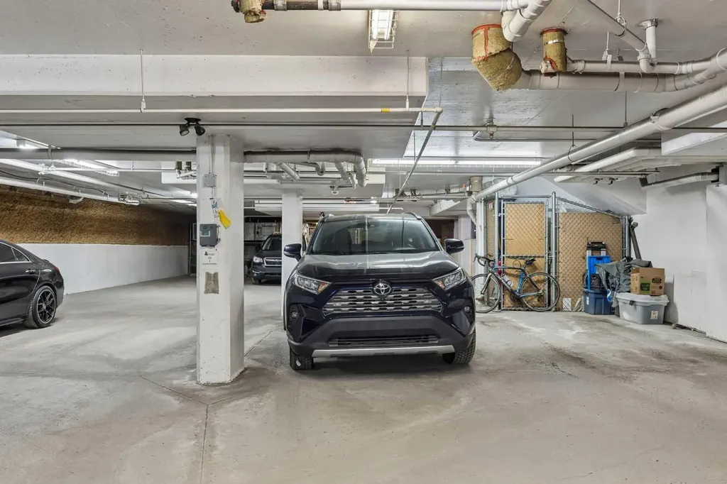 509 21 Avenue SW Calgary AB T2S 0G9