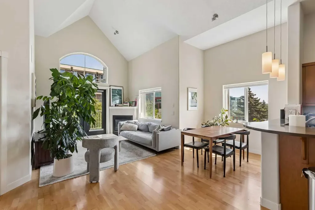 509 21 Avenue SW Calgary AB T2S 0G9