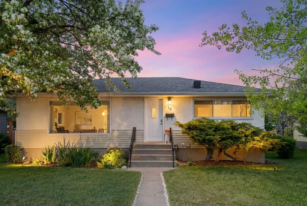 14 Montrose Crescent NE Calgary AB T2E 5N9