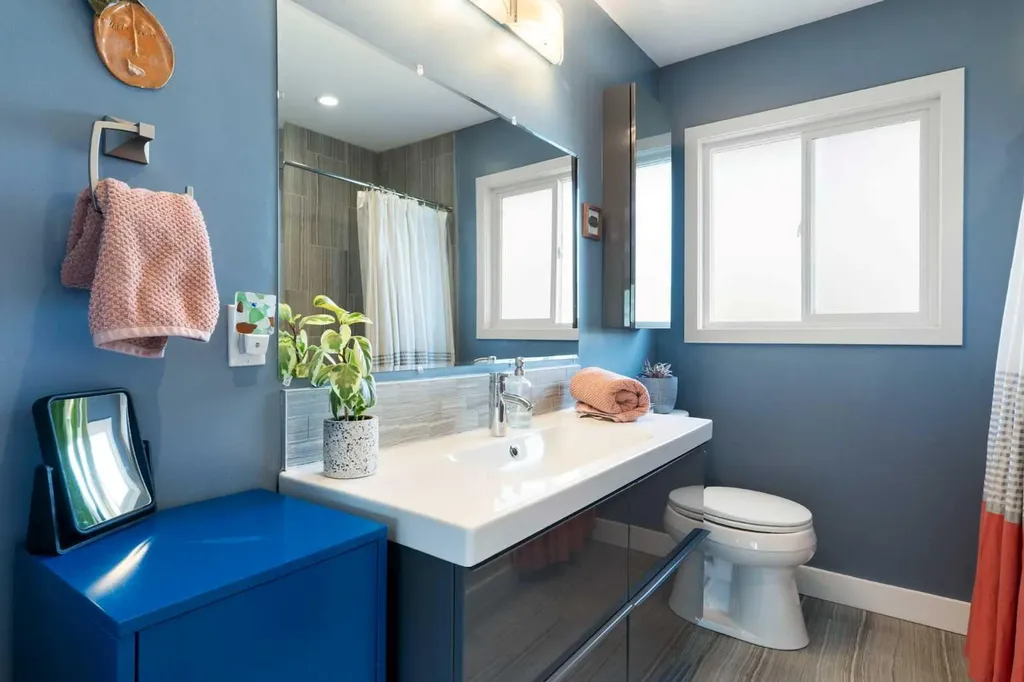 14 Montrose Crescent NE Calgary AB T2E 5N9