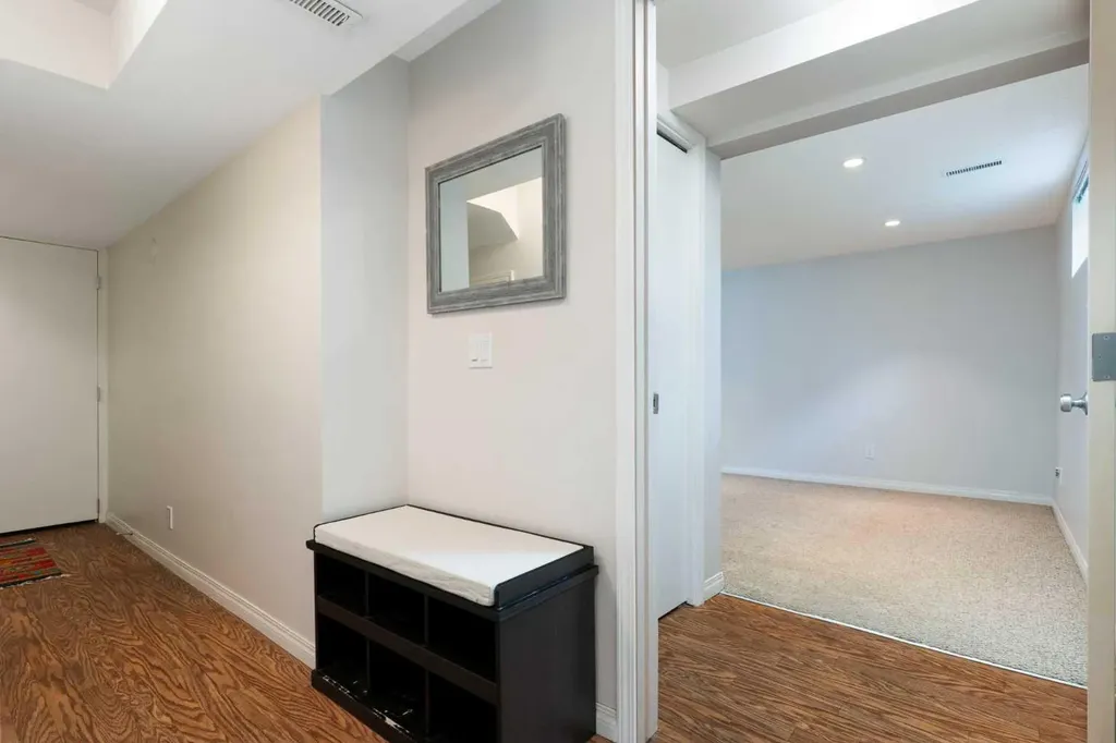 14 Montrose Crescent NE Calgary AB T2E 5N9