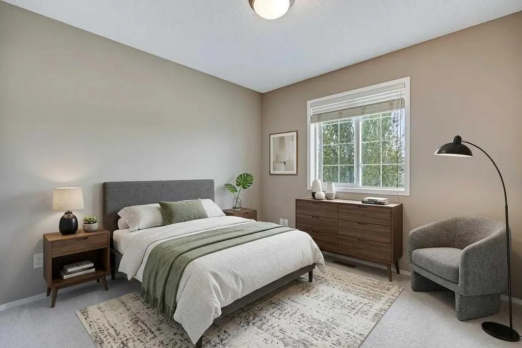 34 Kincora Drive NW Calgary AB T3R 1K8