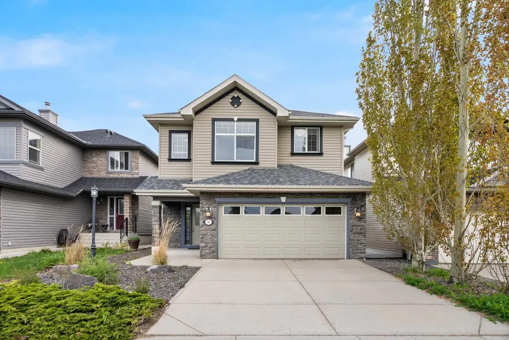34 Kincora Drive NW Calgary AB T3R 1K8