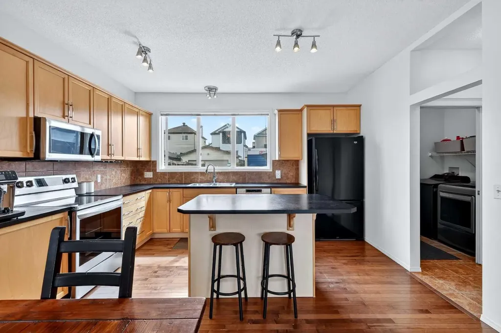 261 Copperstone Terrace SE Calgary AB T2Z 0J3