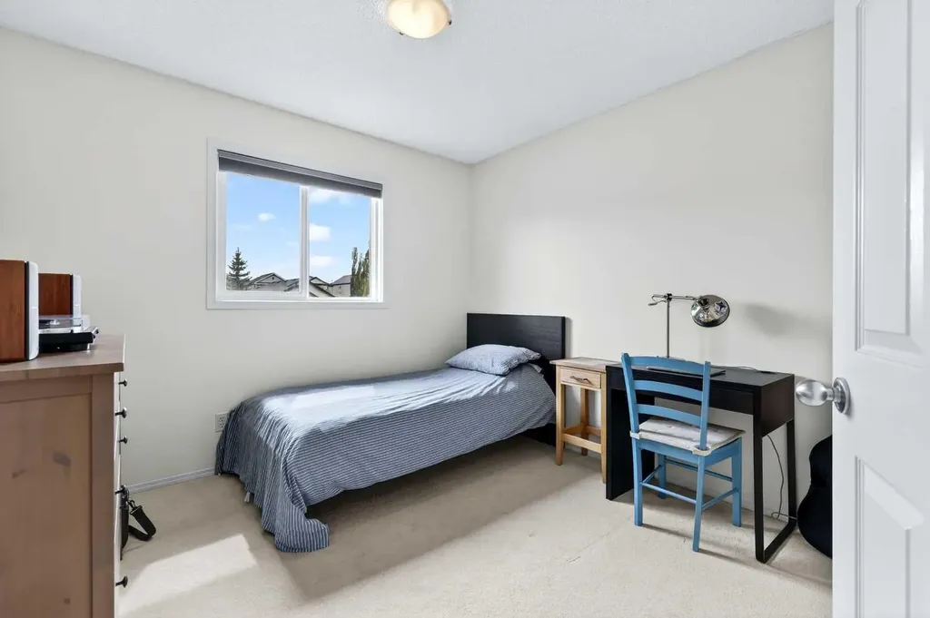 261 Copperstone Terrace SE Calgary AB T2Z 0J3