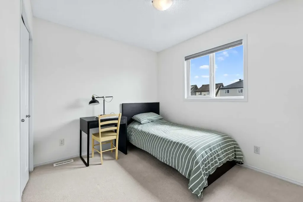 261 Copperstone Terrace SE Calgary AB T2Z 0J3