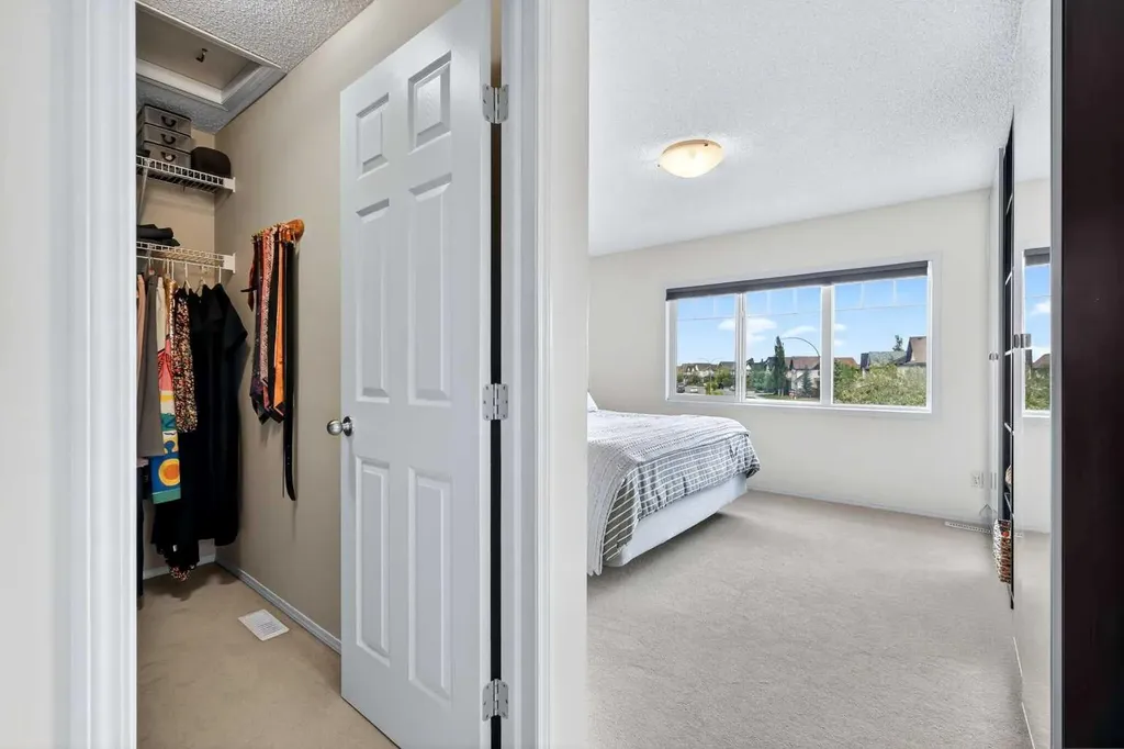 261 Copperstone Terrace SE Calgary AB T2Z 0J3