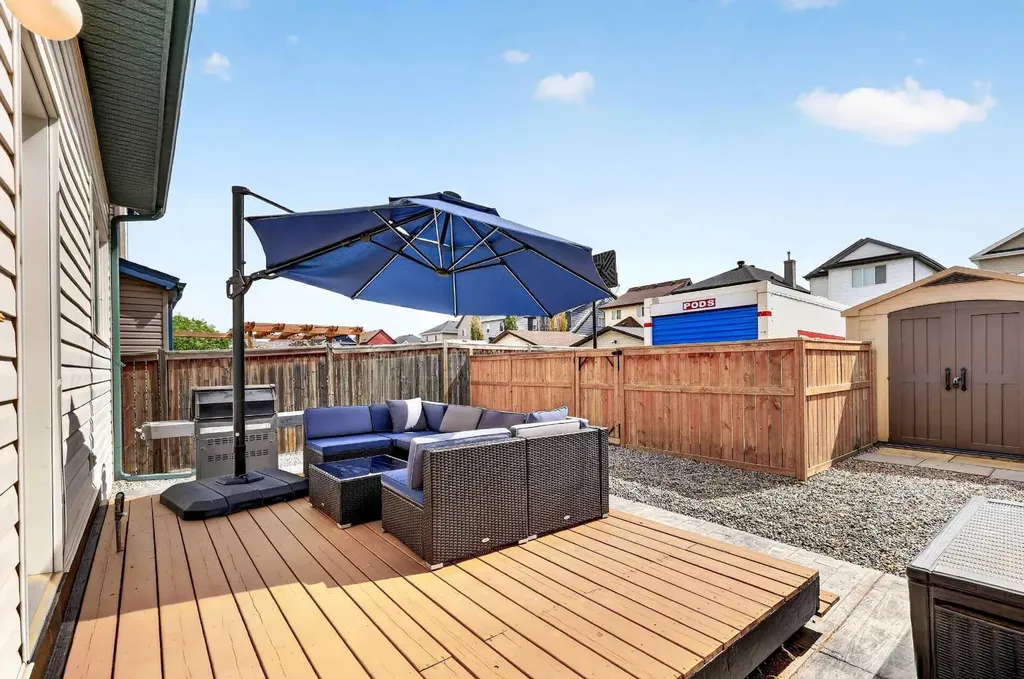 261 Copperstone Terrace SE Calgary AB T2Z 0J3