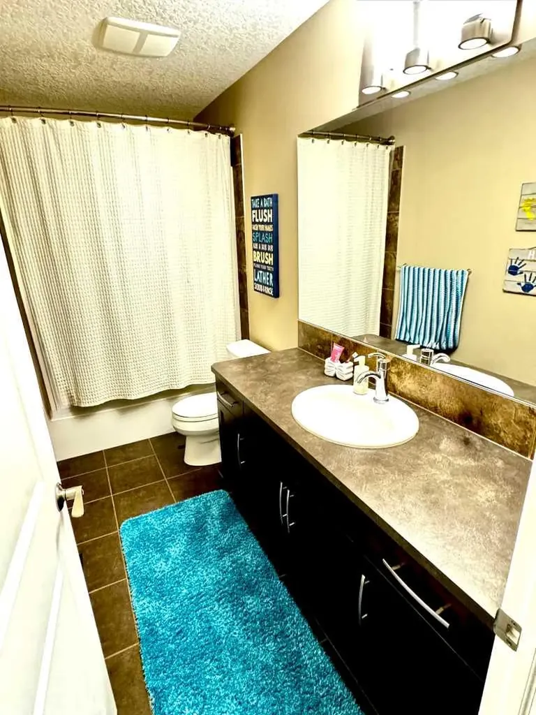 41 Chaparral Valley Green SE Calgary AB T2X0M3