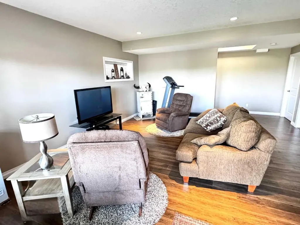 41 Chaparral Valley Green SE Calgary AB T2X0M3