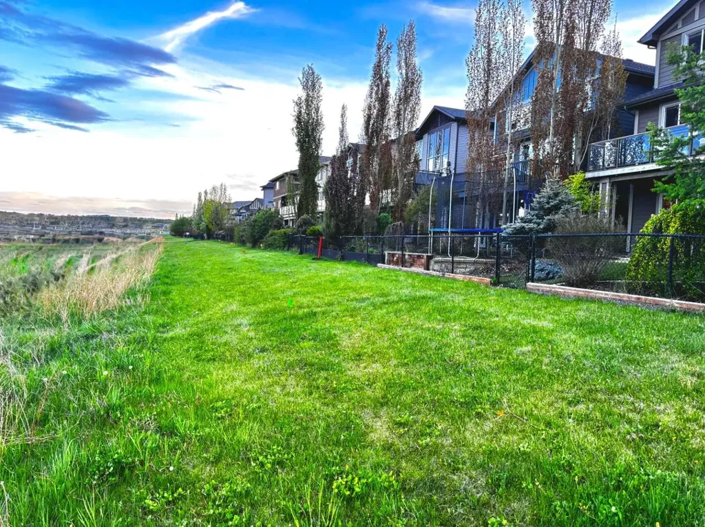 41 Chaparral Valley Green SE Calgary AB T2X0M3