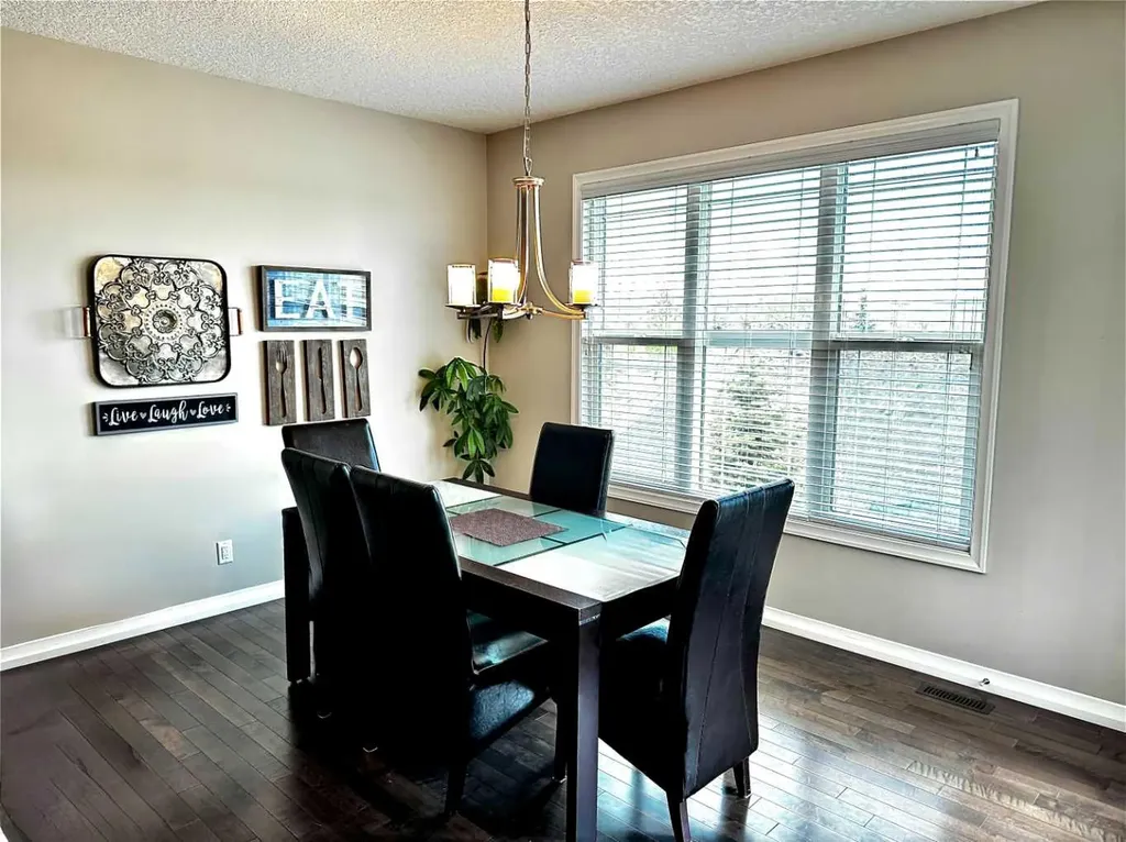 41 Chaparral Valley Green SE Calgary AB T2X0M3