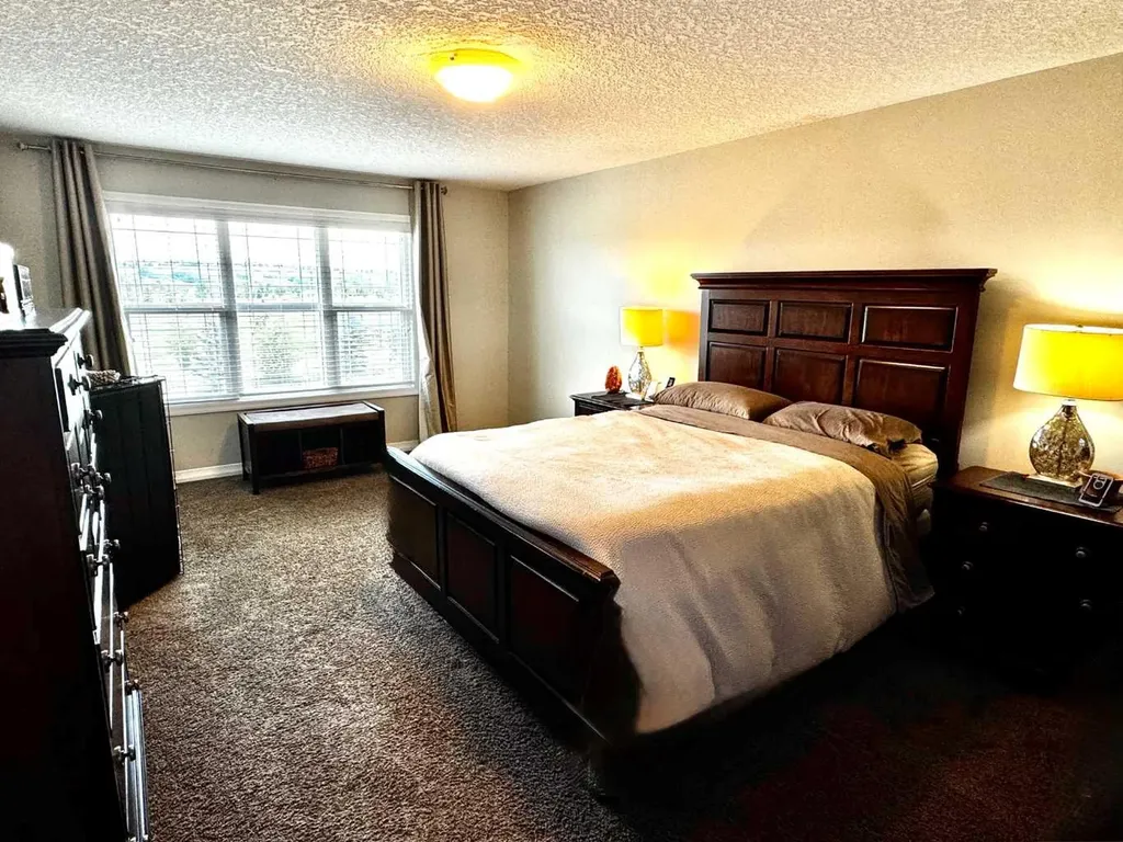 41 Chaparral Valley Green SE Calgary AB T2X0M3
