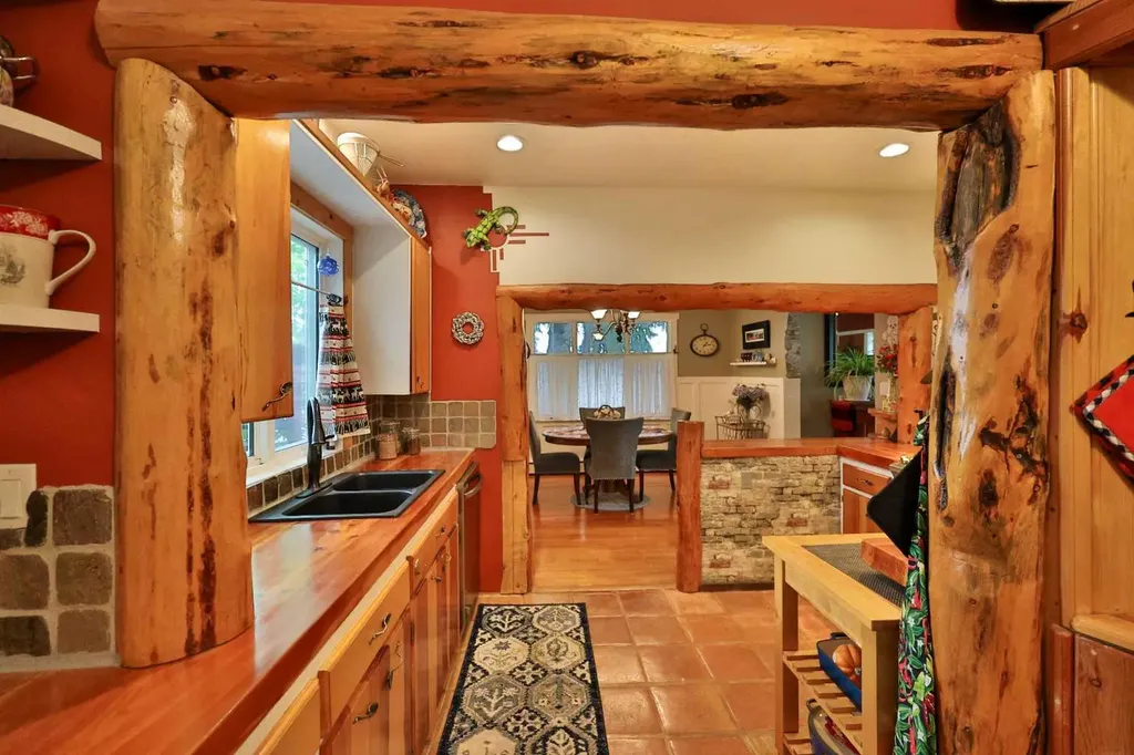 405 3 Avenue W Cardston AB T0K 0K0
