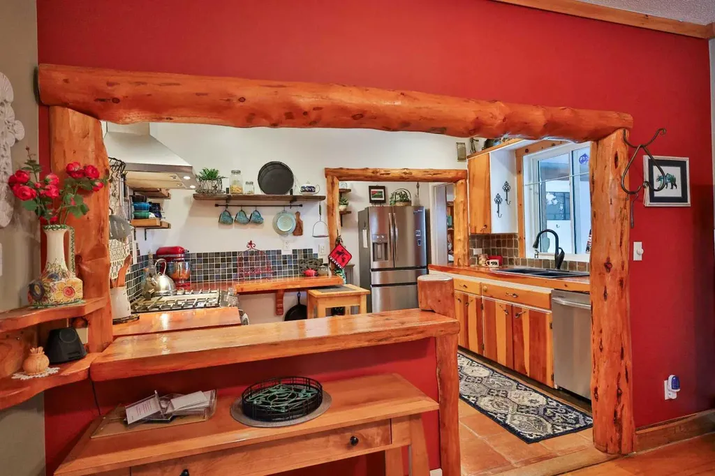 405 3 Avenue W Cardston AB T0K 0K0