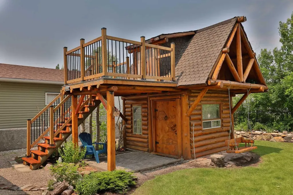 405 3 Avenue W Cardston AB T0K 0K0