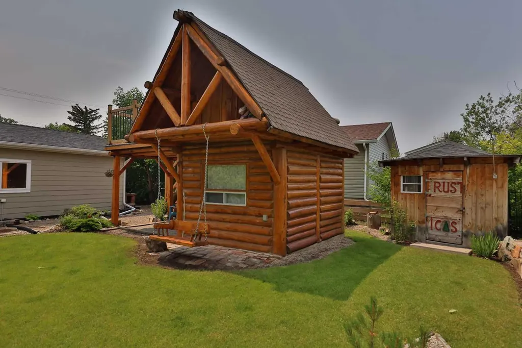 405 3 Avenue W Cardston AB T0K 0K0