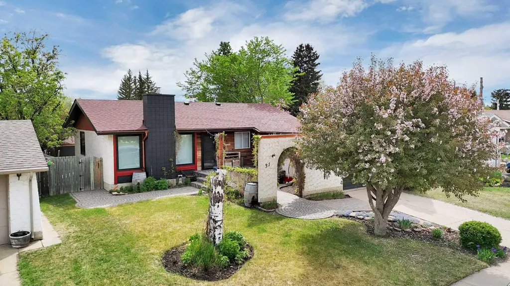 31 Macfarlane Avenue Red Deer AB T4N 5S9