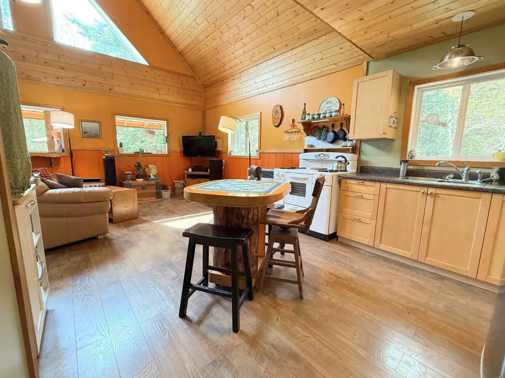 634049 Range Road 230.6 Rural Athabasca County AB T0G 1Z0