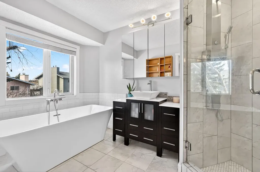 29 Sundown Way SE Calgary AB T2X 3B8