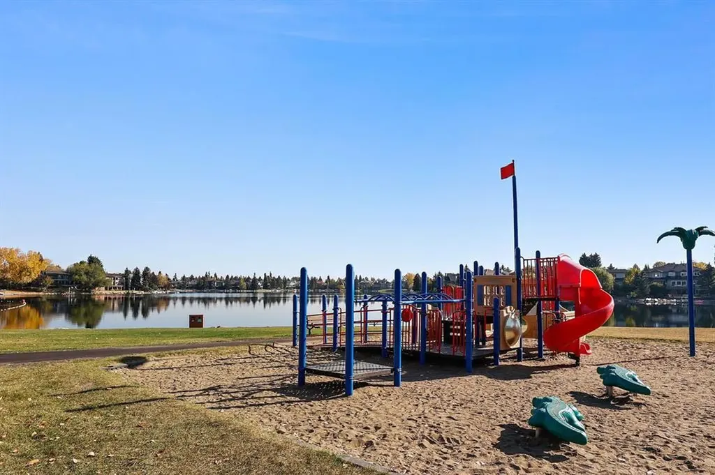 29 Sundown Way SE Calgary AB T2X 3B8