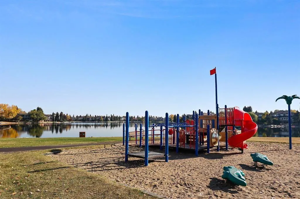 29 Sundown Way SE Calgary AB T2X 3B8