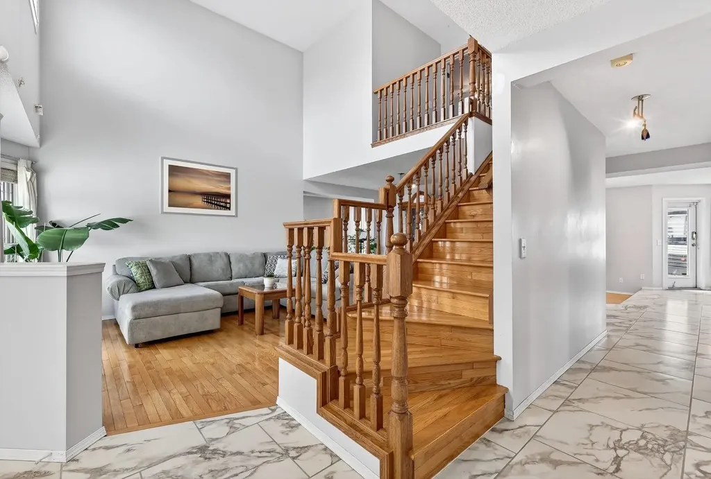 29 Sundown Way SE Calgary AB T2X 3B8