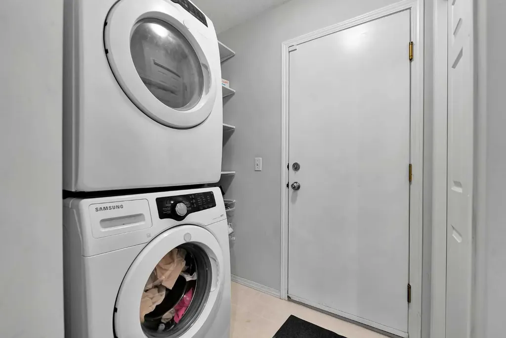 60 Arbour Crest Terrace NW Calgary AB T3E4S2