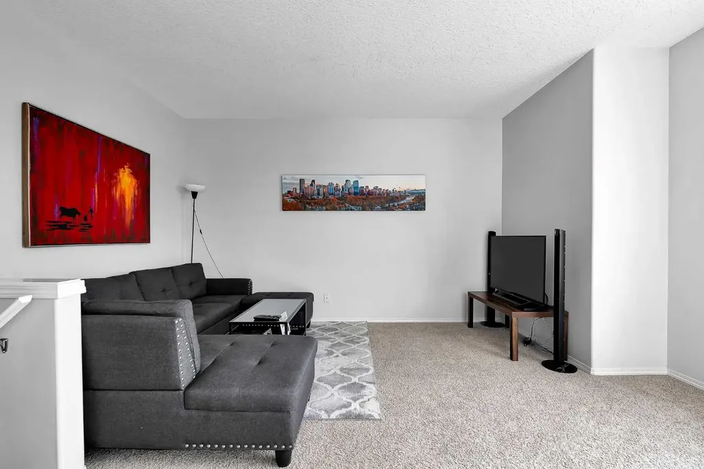 60 Arbour Crest Terrace NW Calgary AB T3E4S2