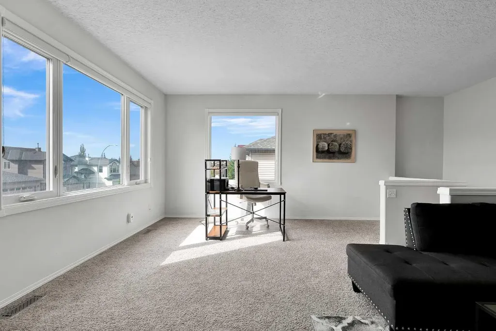 60 Arbour Crest Terrace NW Calgary AB T3E4S2