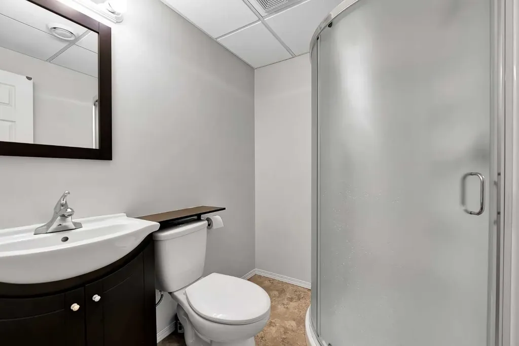 60 Arbour Crest Terrace NW Calgary AB T3E4S2