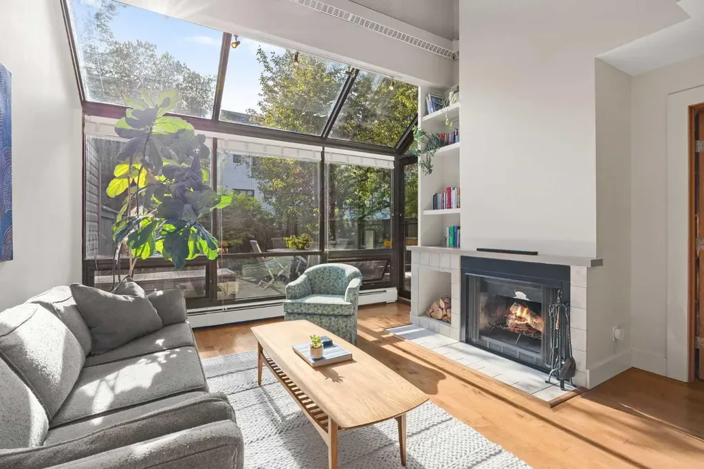 1732 9a Street SW Calgary AB T2T 3E6