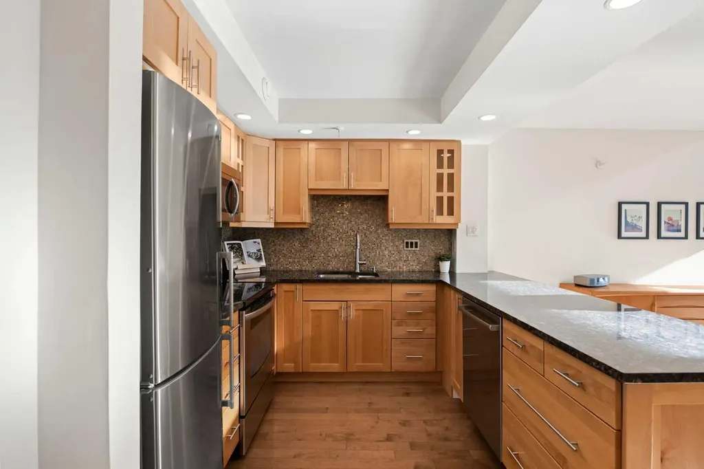 1732 9a Street SW Calgary AB T2T 3E6
