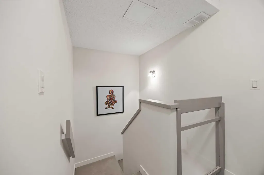 1732 9a Street SW Calgary AB T2T 3E6