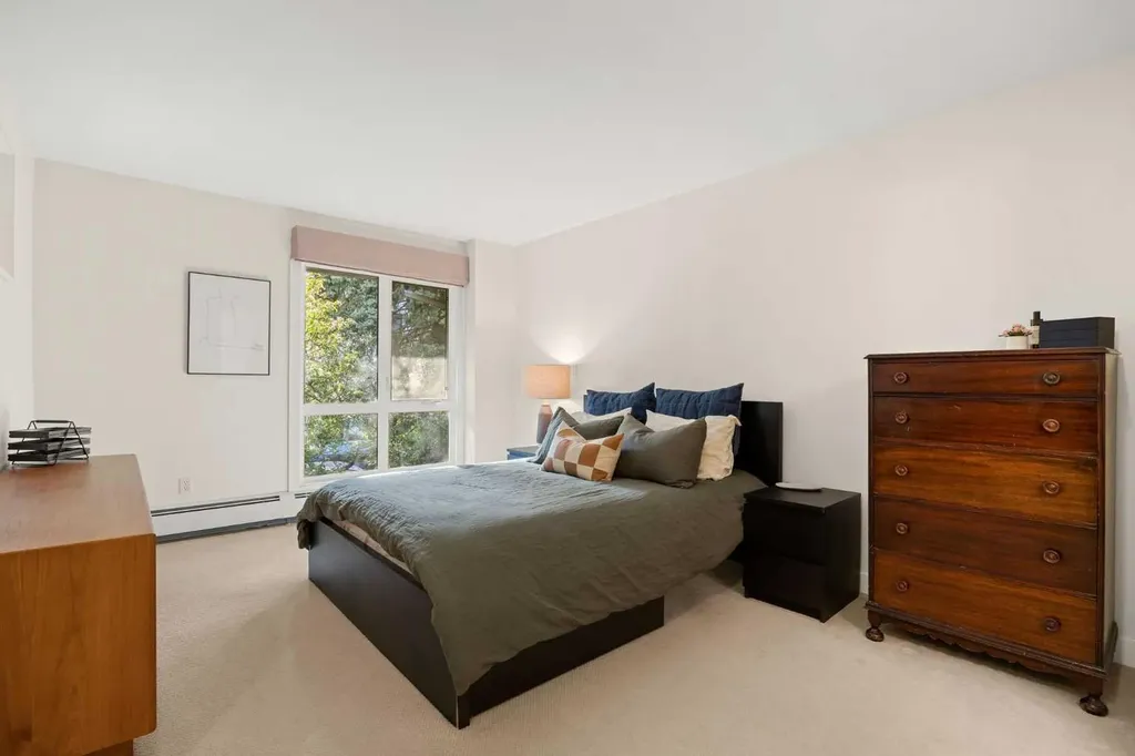 1732 9a Street SW Calgary AB T2T 3E6