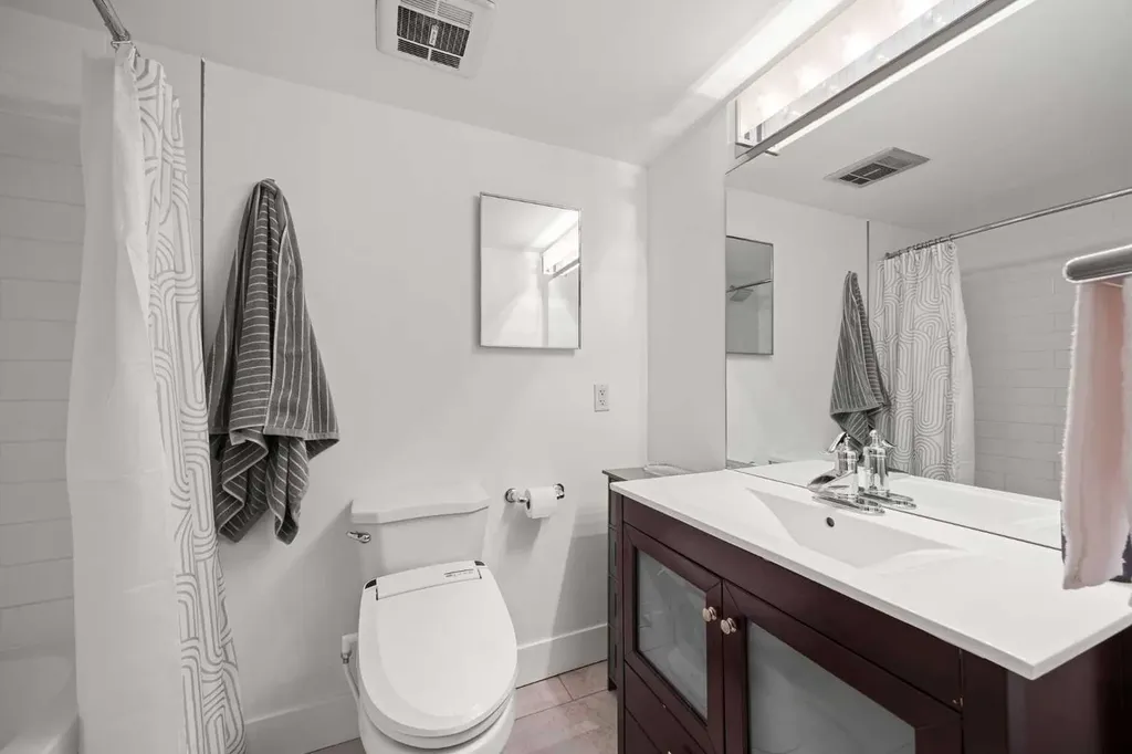 1732 9a Street SW Calgary AB T2T 3E6