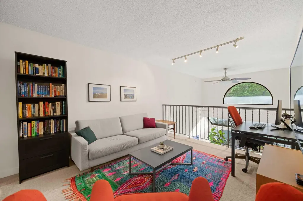 1732 9a Street SW Calgary AB T2T 3E6
