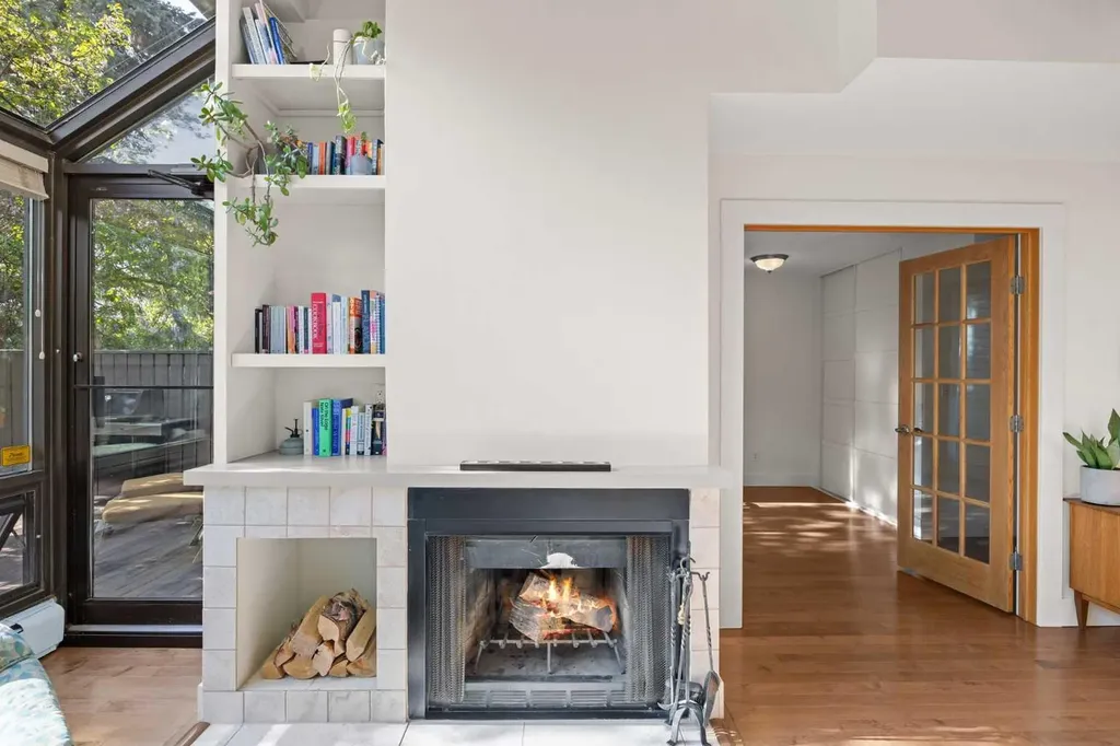 1732 9a Street SW Calgary AB T2T 3E6