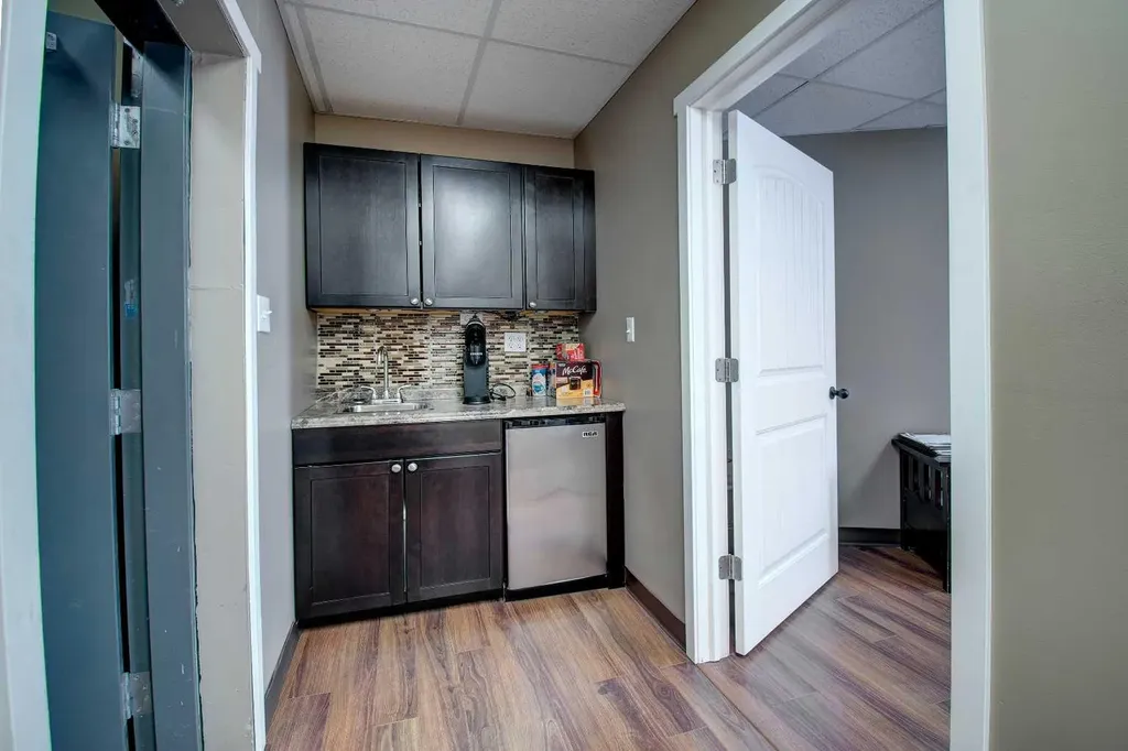 40 East Lake Green NE Airdrie AB T4A2J2