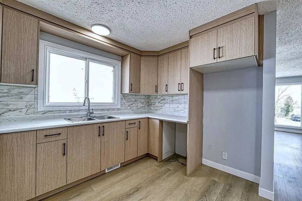 71 Falton Drive NE Calgary AB T3K 1K6