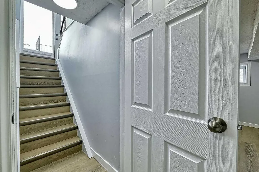 71 Falton Drive NE Calgary AB T3K 1K6